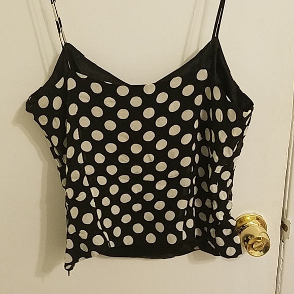 Black top with white polka dots - Picture 2 of 4